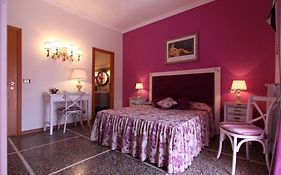 Miriam Guesthouse